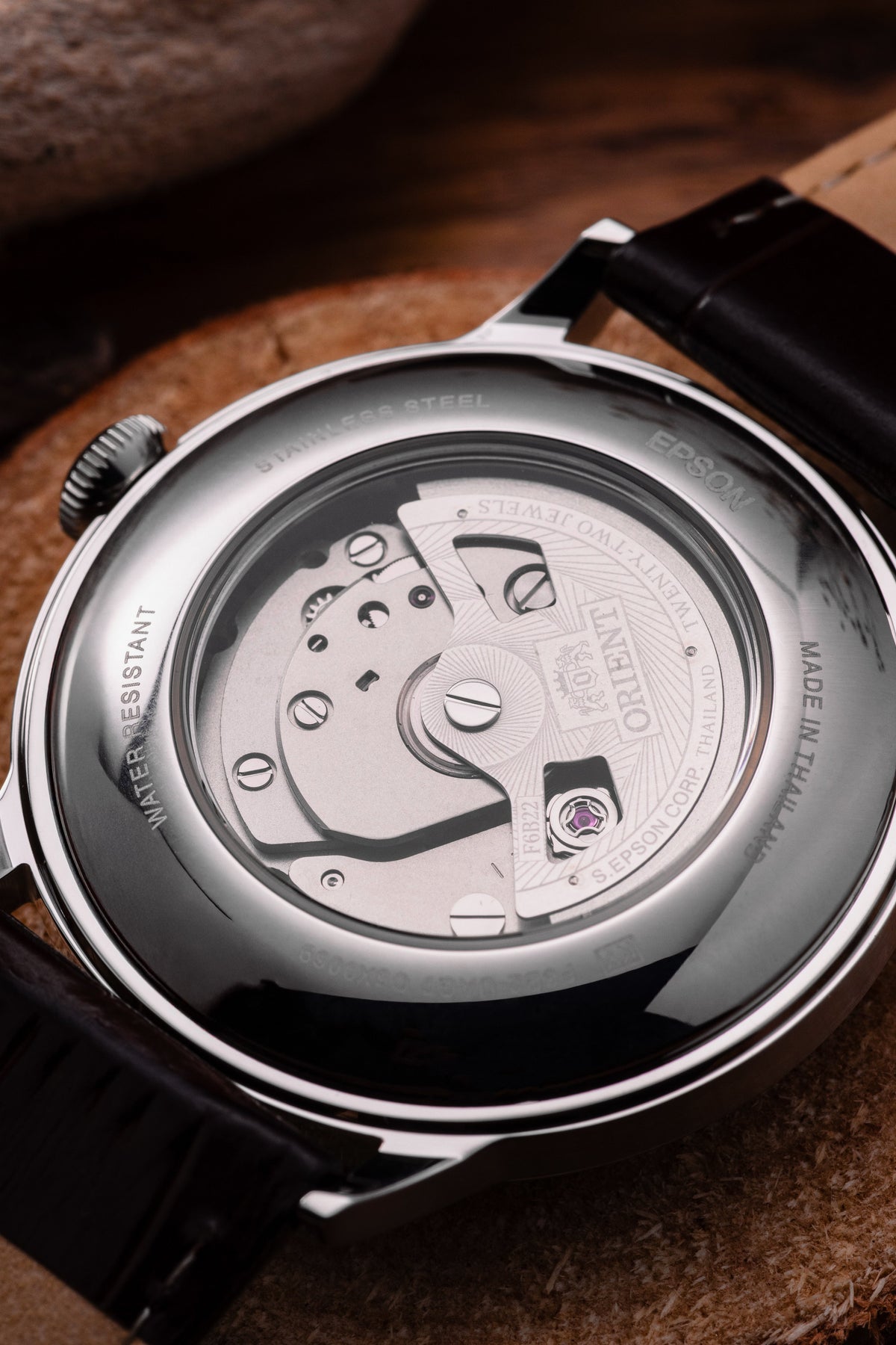 How Does a Mechanical Watch Work? - Orient Watch USA