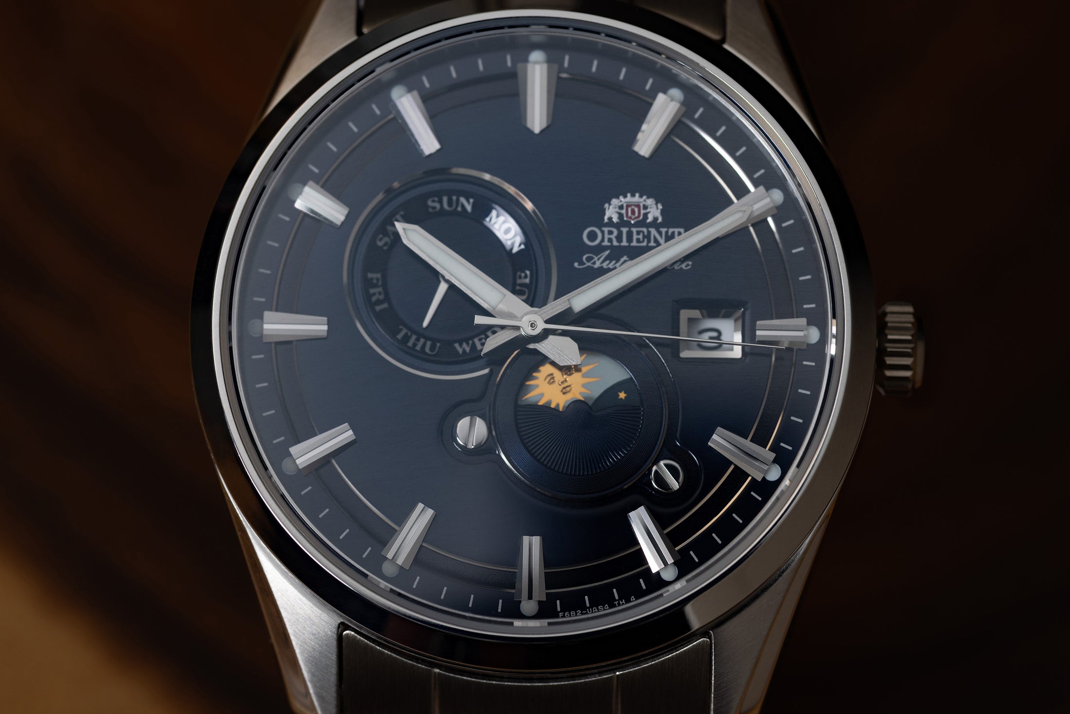 Orient Stretto Day & Night