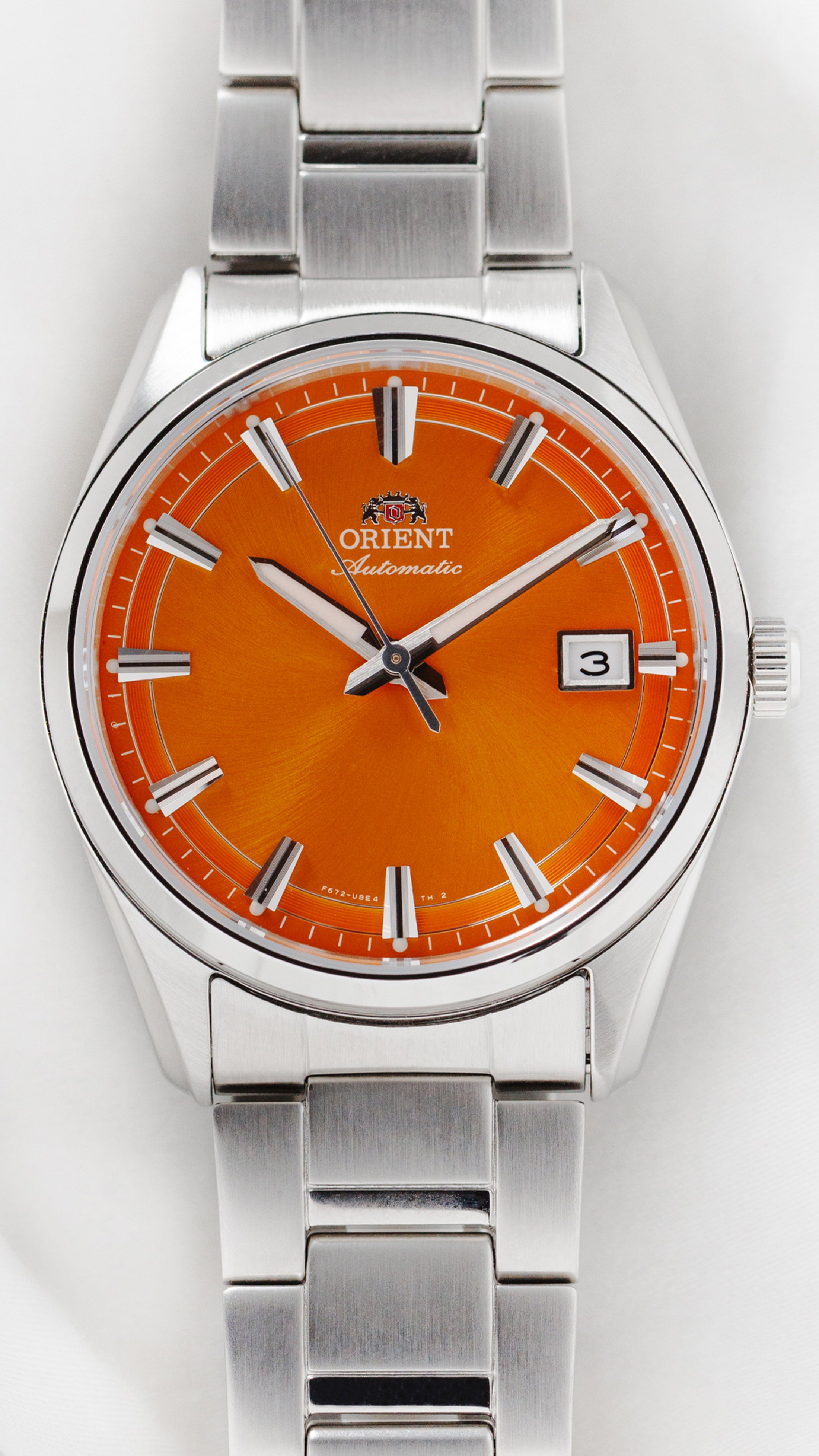 Orient Stretto Date