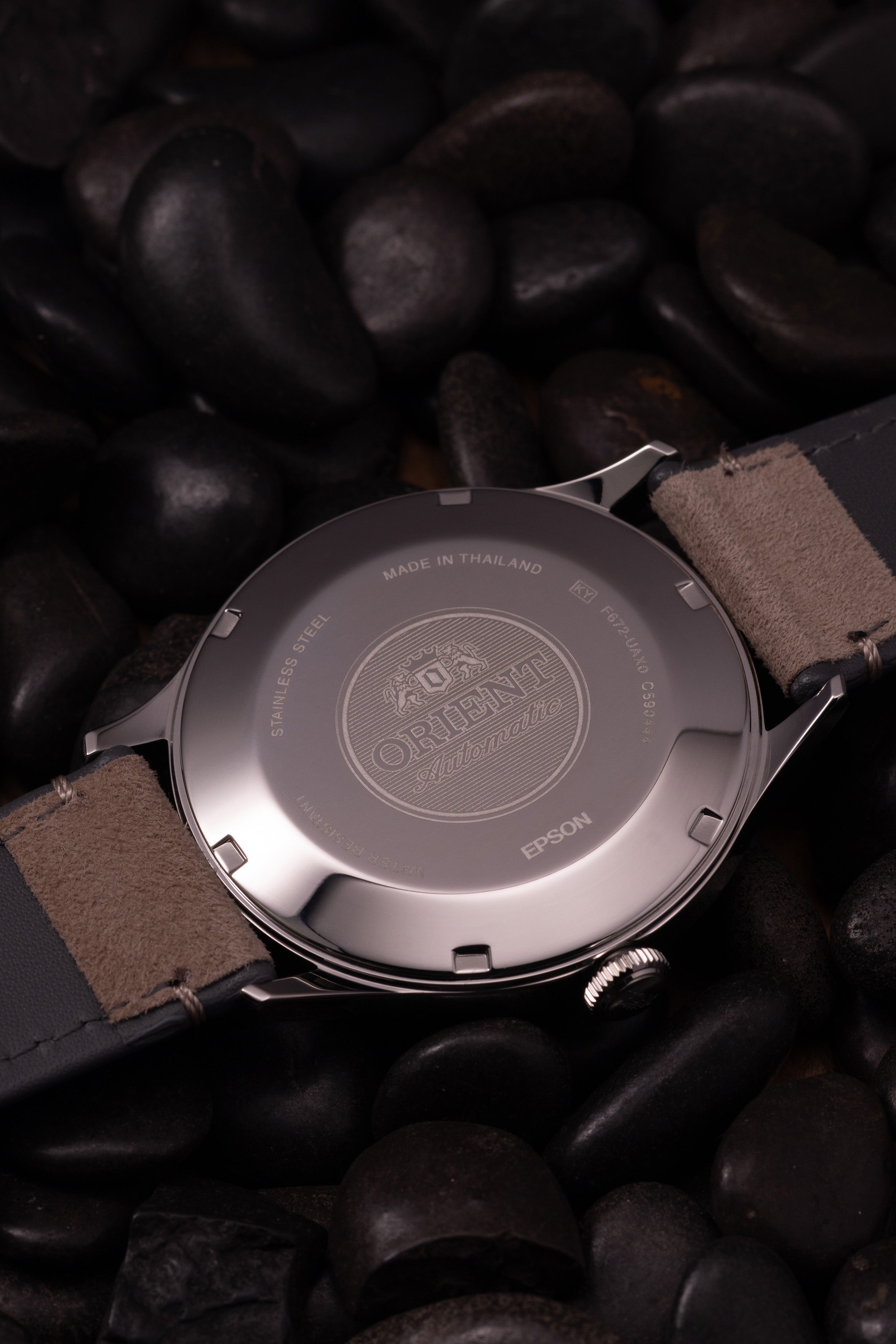 Orient Bambino Version 4 Classic Watch | RA-AC0P02L30B RA-AC0P02L