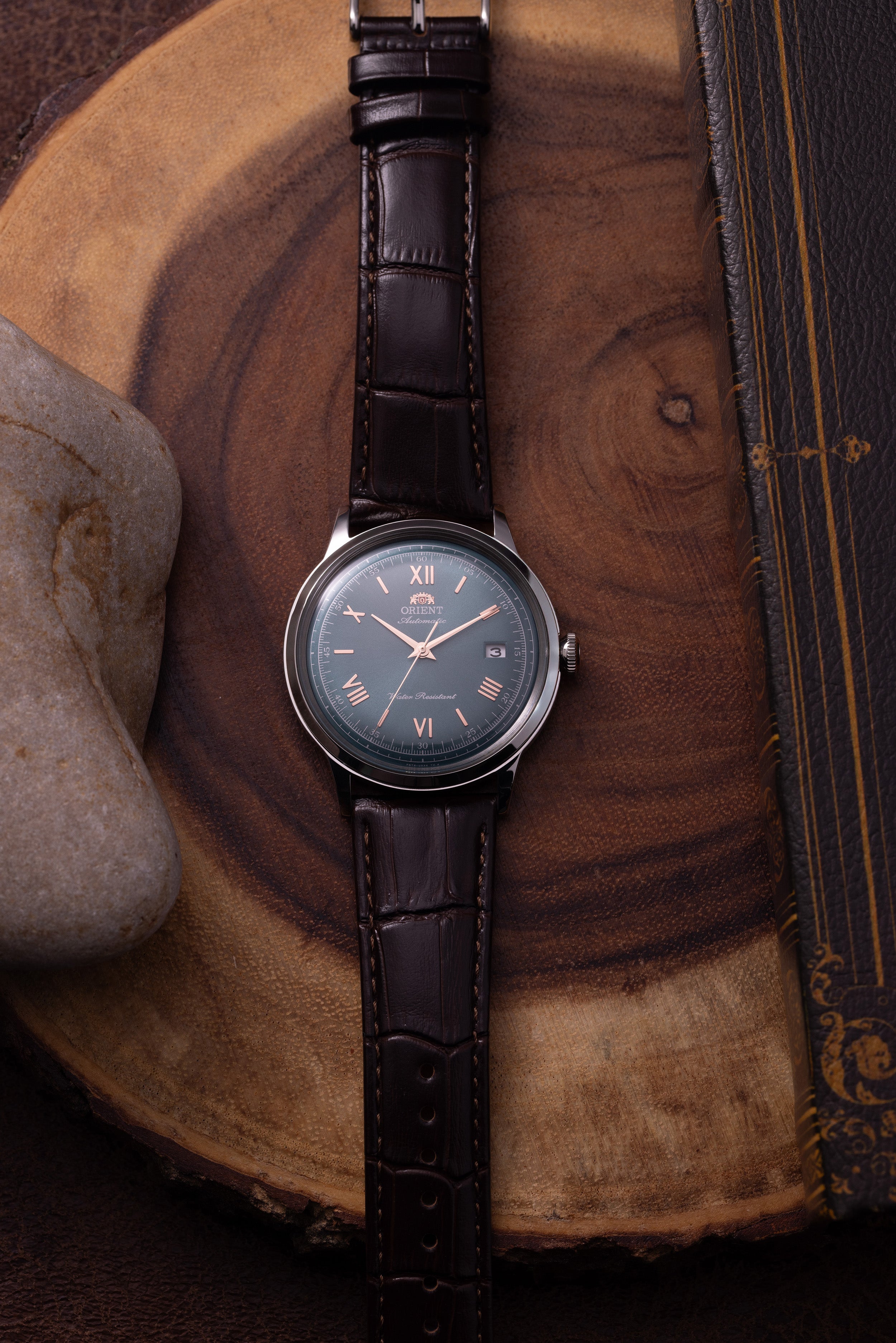Bambino 神風 2トーンジャケット Orient Bambino Version 2 Classic Watch | RA-AC0023E30B RA-AC0023E