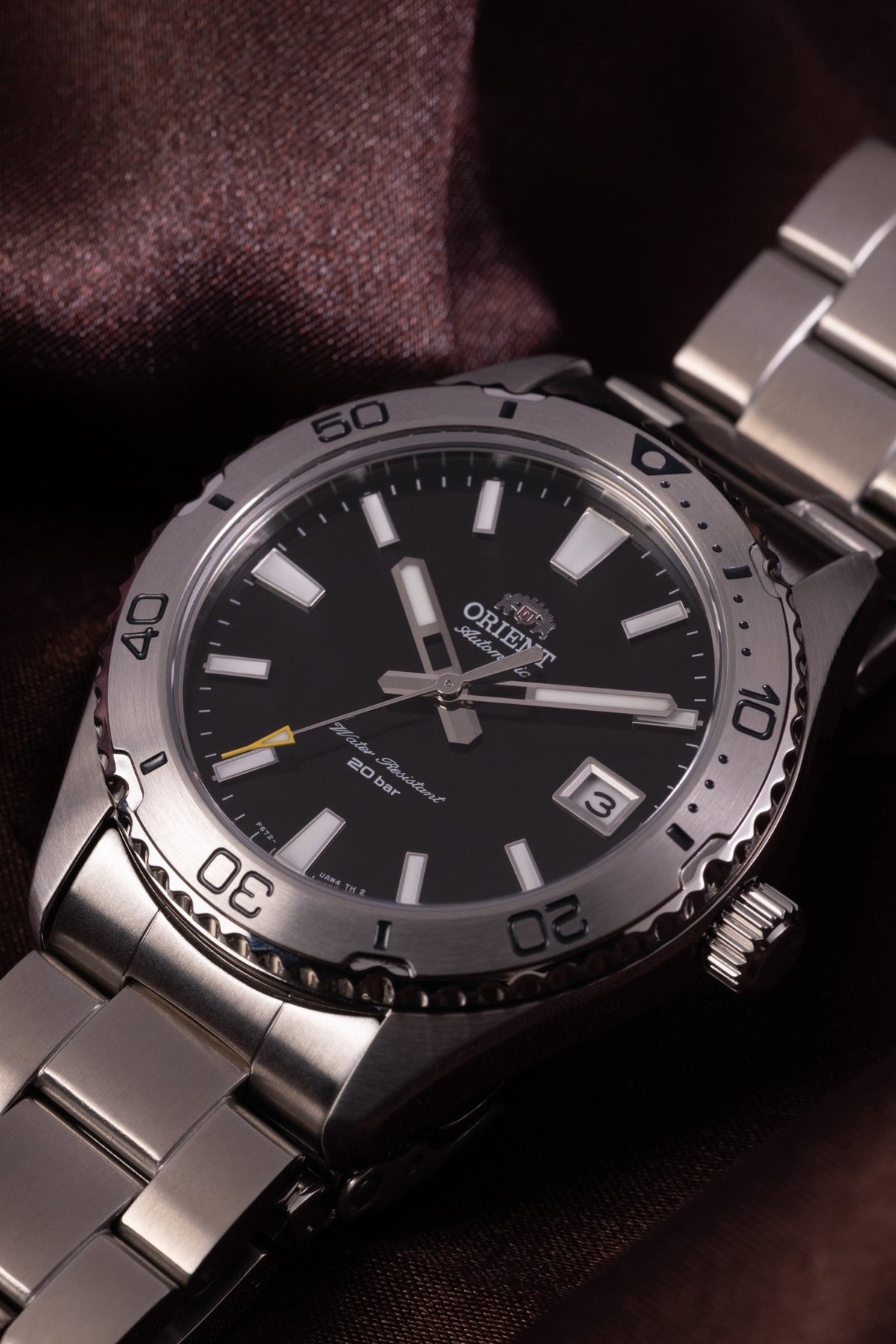 AC0Q Diver - Orient Watch USA