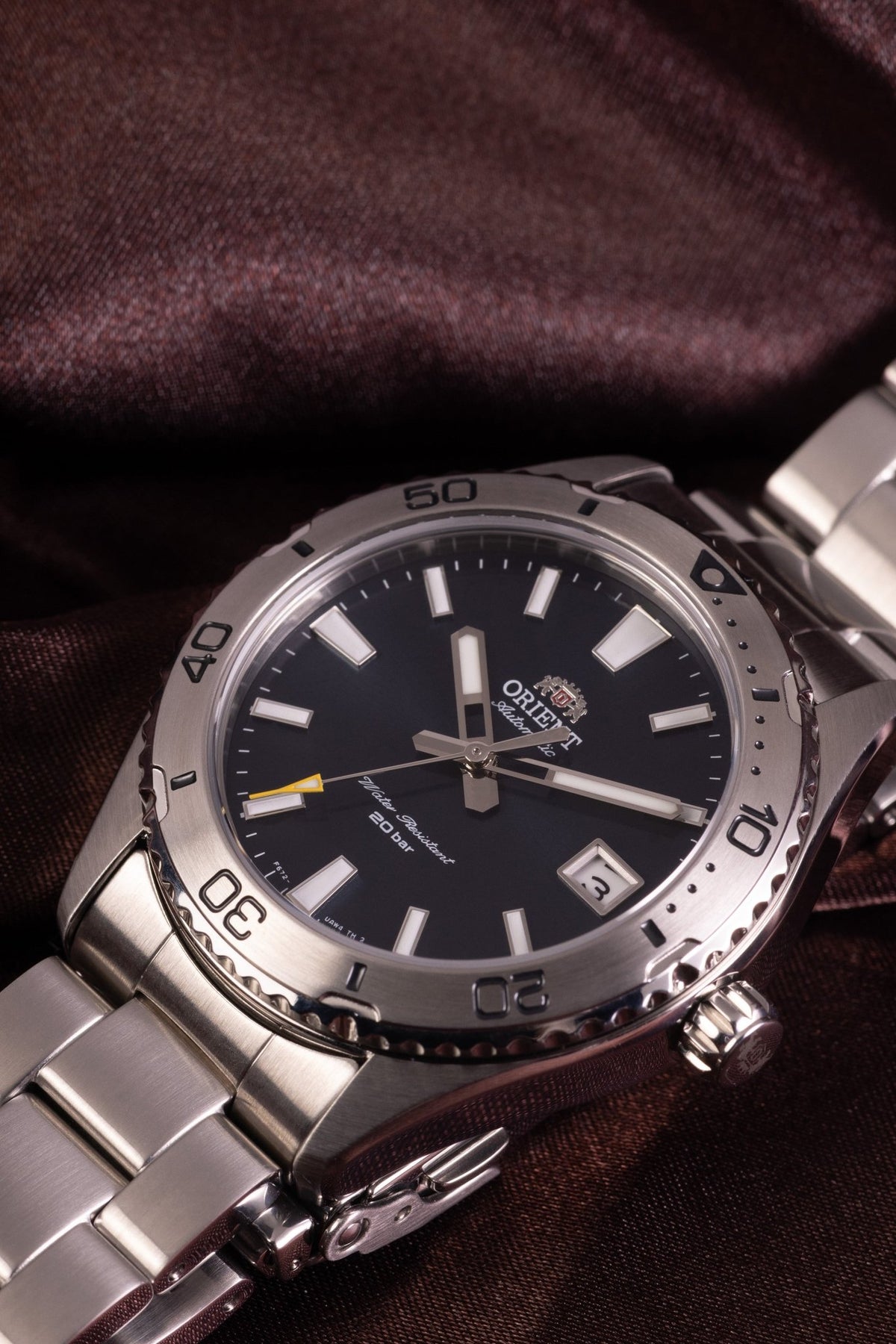 AC0Q Diver - Orient Watch USA