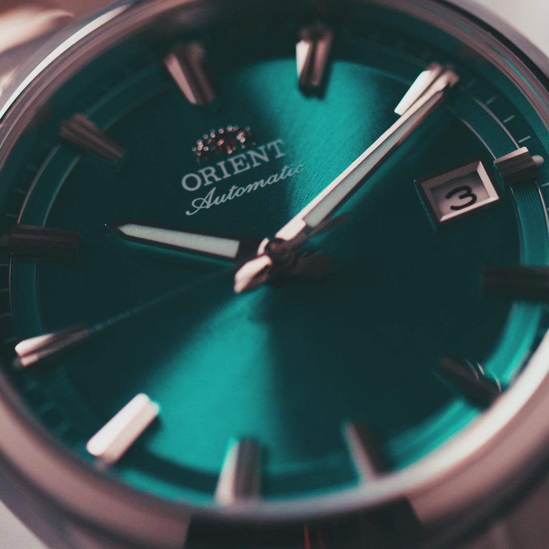Orient Stretto Date