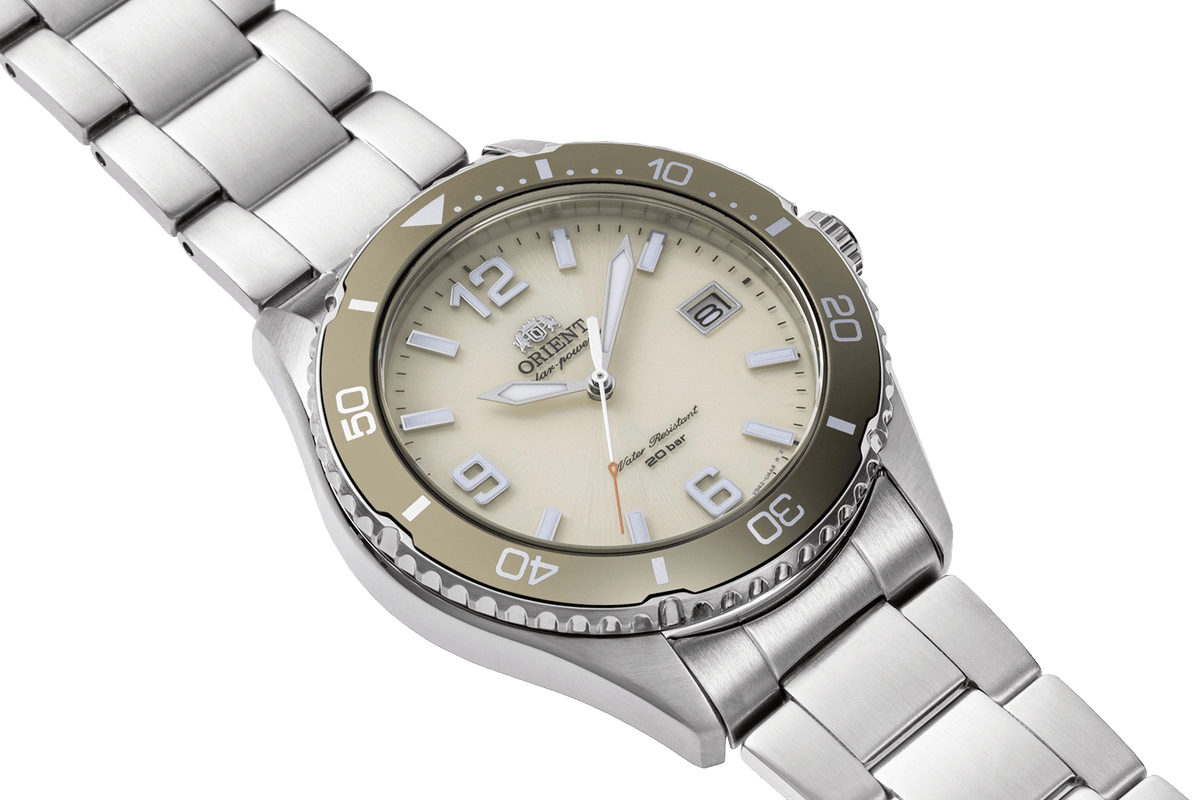 Solar Quartz Diver - Orient Watch USA